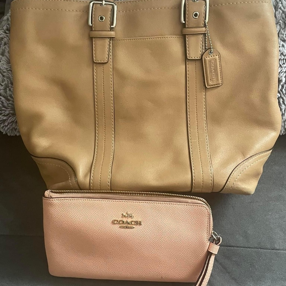 Coach purse and clutch